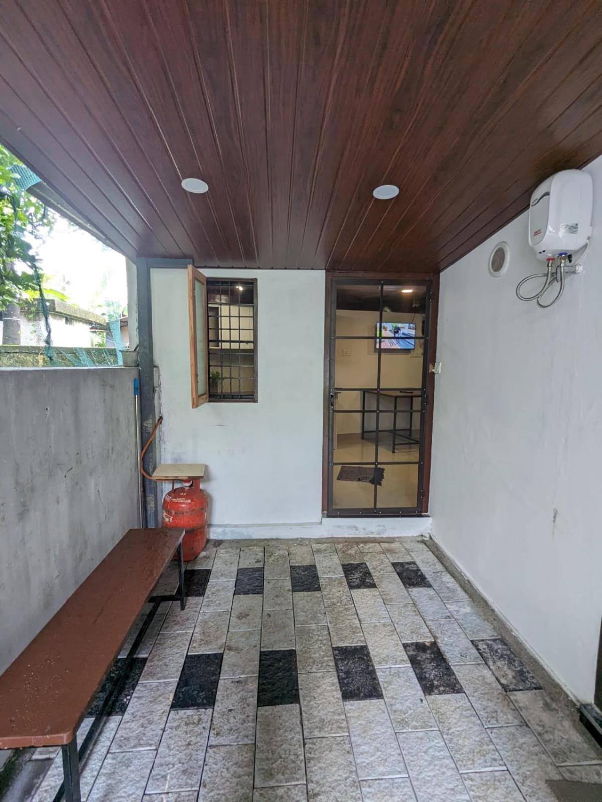 Budget Home Kochi المظهر الخارجي الصورة