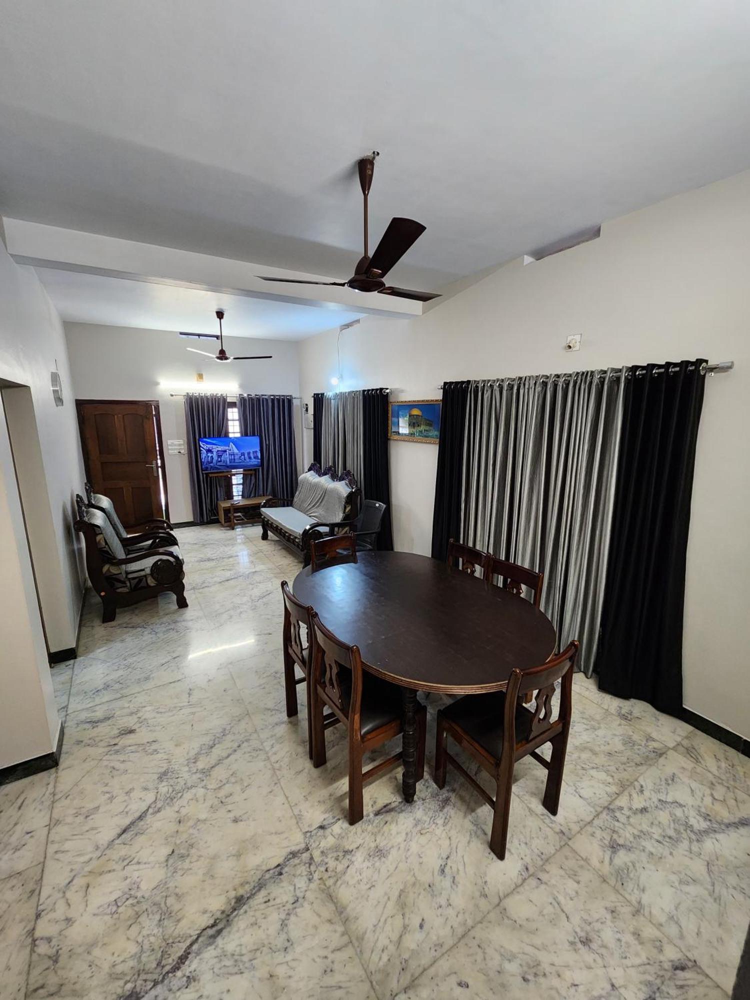 Budget Home Kochi المظهر الخارجي الصورة